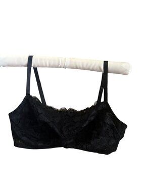 Lace Black Underwire Bra By Soma Size 38D Adjustable Straps Lace Trim